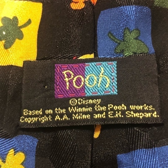 Disney Pooh Vintage 100%Silk Men’s Tie - Picture 3 of 5